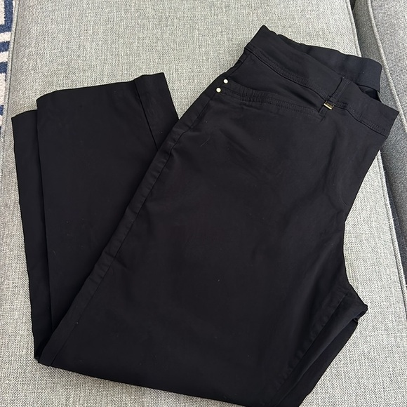 JM CollectionWomen's Plus & Size Tummy Control Curvy-Fit Pants Black Size 18S - Picture 10 of 10